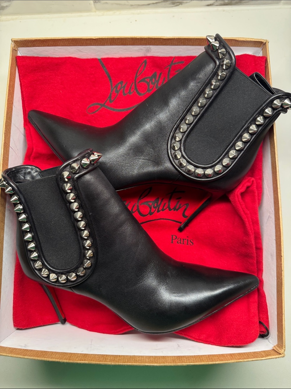 Christian Louboutin Capaboot 85 Spike Calf Nappa Black Silver 37.5 Box